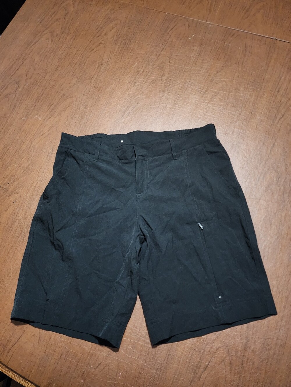 32 Degrees Black Women's Cargo Shorts - Picture 5 of 10